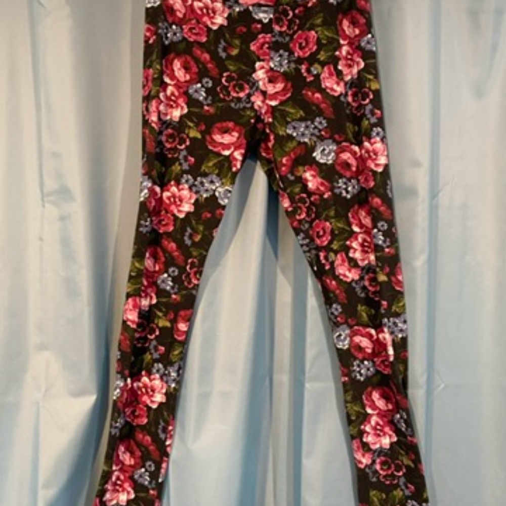 Abercrombie & Fitch Black Floral Leggings